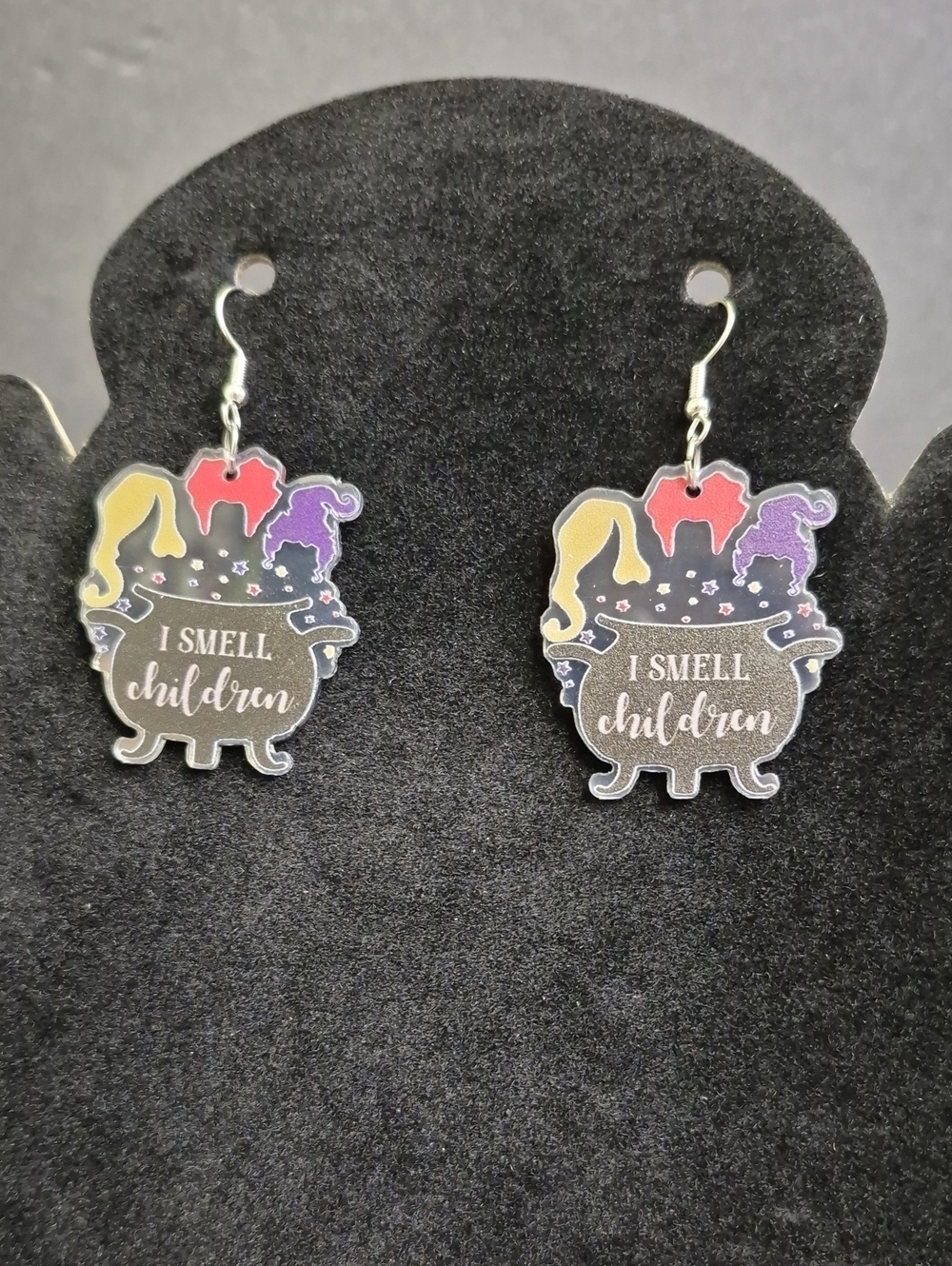 Hokus Pokus I Smell Children Sanderson Sisters Cauldron Handcrafted Earrings - Picture 2 of 4